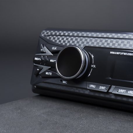 PNI Kamionos/autós Bluetooth FM/DAB autórádió, 12-24V, mobilapplikációval (PNI-8480BT)