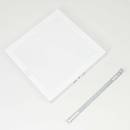 PNI Mennyezeti LED lámpatest, 24W, 6500K (PNI-CL241)