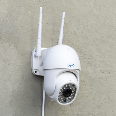 PNI 4.0Mp-es, SuperHd, mini, IP robotkamera dupla WiFi-vel, microSd foglalattal, mozgás követéssel (PNI-IP440)
