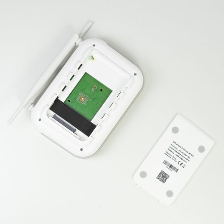 PNI WiFi-s Ip rögzítő, NVR, max. 8db 5.0Mp-es kamerához (PNI-WIFI800)